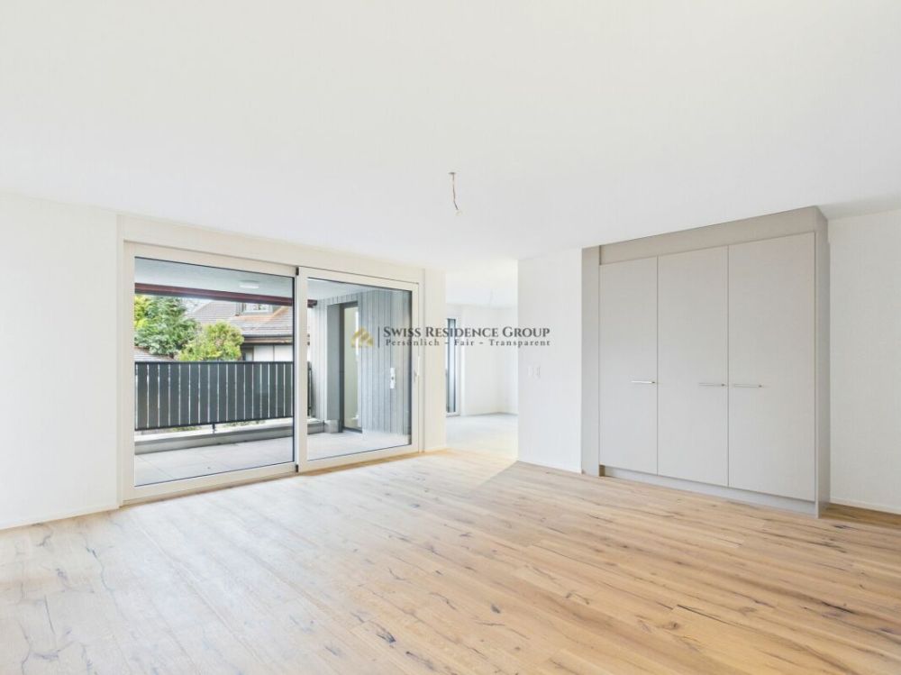 Grosszügige 5.5-Zimmer-Wohnung mit Loggia & Bad en Suite - Bild 2