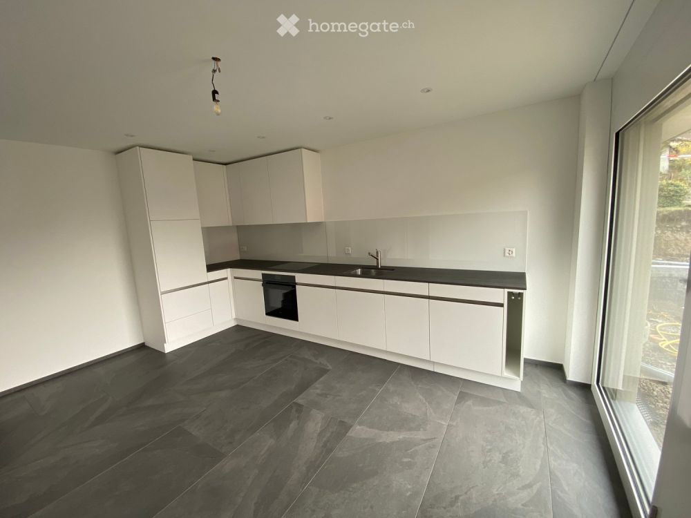 Ruhig gelegene 2,5-Zi Wohnung ab 1.2.2027 inkl. PP - Bild 2