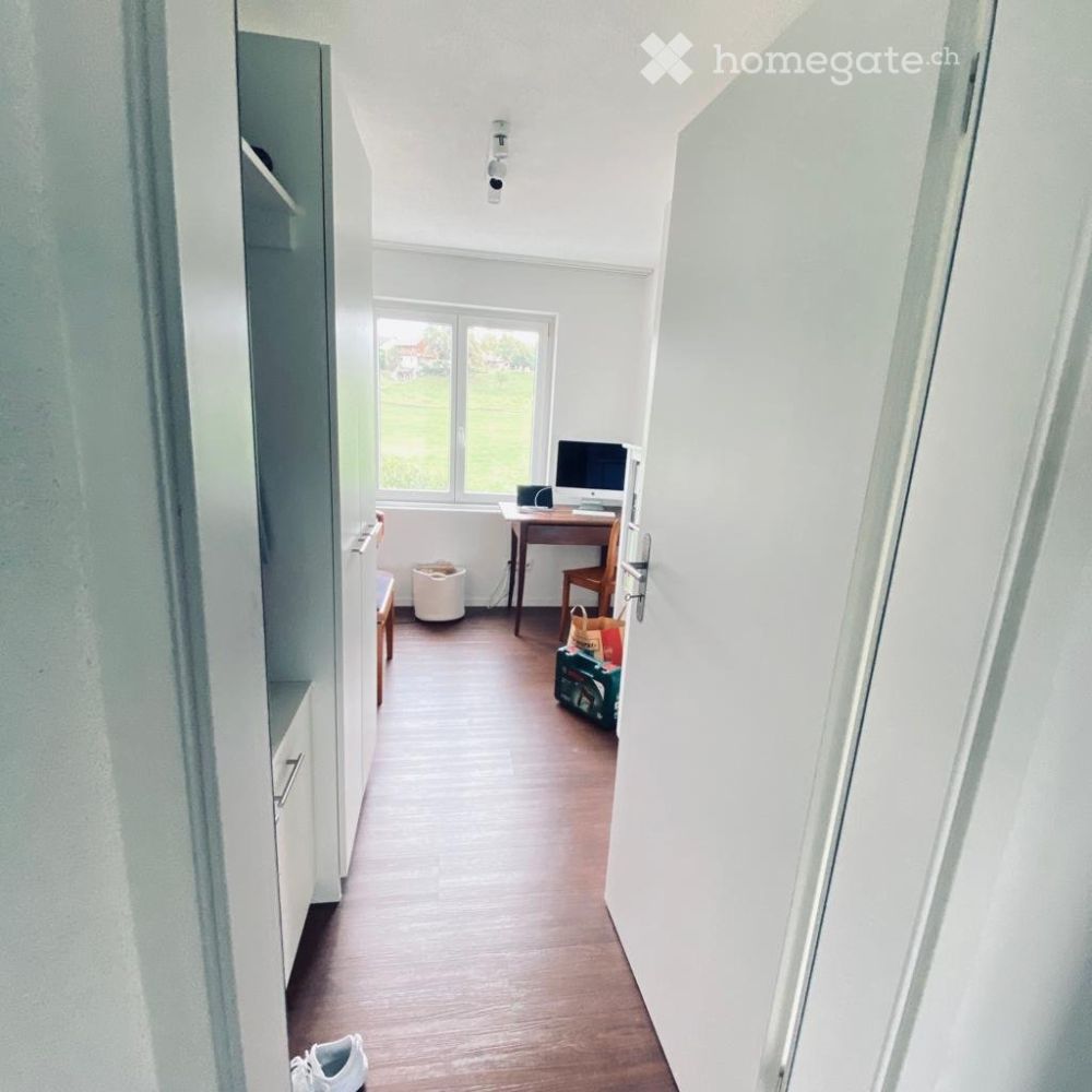 Kernsanierte 3.5-Zimmer-Wohnung im Eigentumsstandard - Bild 2