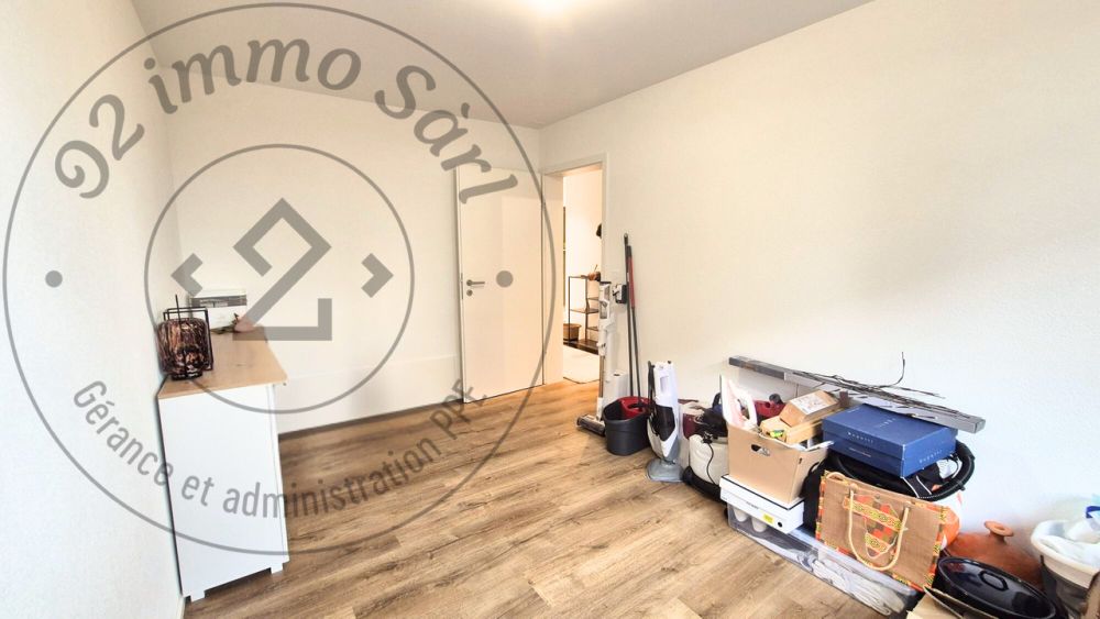 Très beau 4.5 pces au Rez-de-Chaussée - Bild 6