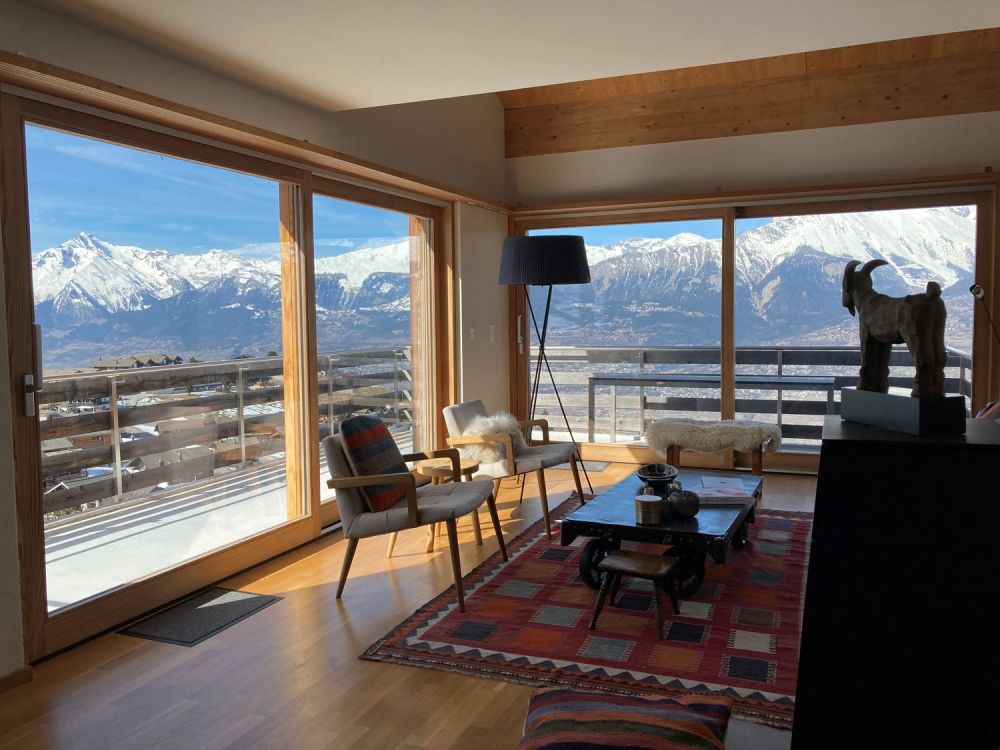 A louer pour une année - Magnifique duplex avec vue imprenable à Nax - Bild 1