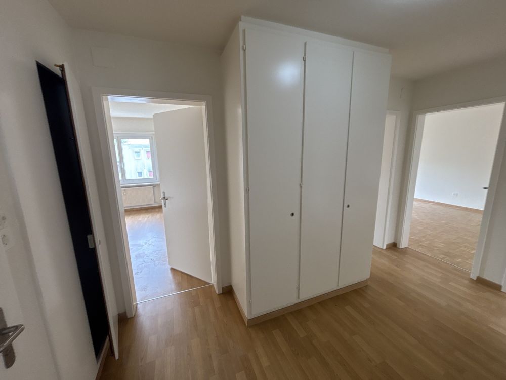 ERSTVERMIETUNG: SANIERTE 4-Zimmerwohnung in Grenchen - Bild 7