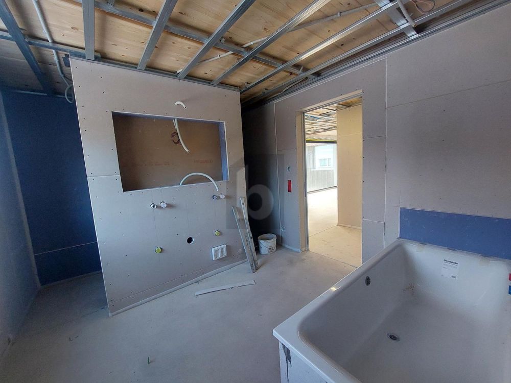 LUXURIÖSER ERSTBEZUG MIT BALKON - Bild 3