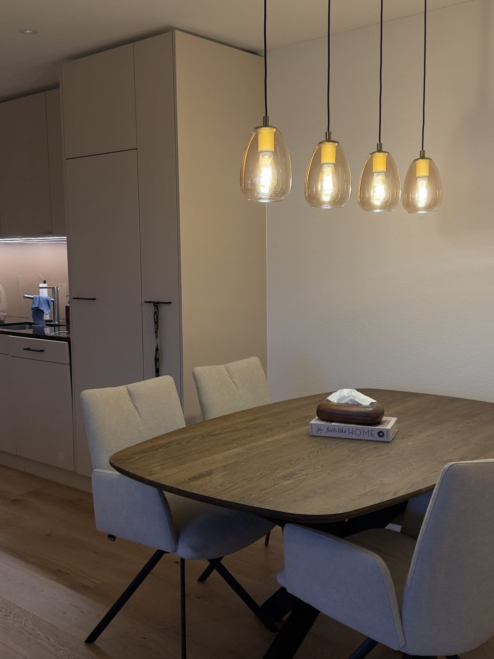 Neue und moderne, möblierte 3.5 Zi Wohnung - Bild 2
