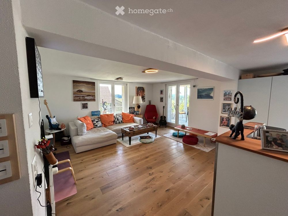 Moderne 3.5-Zimmer-Wohnung in ruhiger Lage von Truttikon und mit einzigartiger Gartenanlage - Bild 2