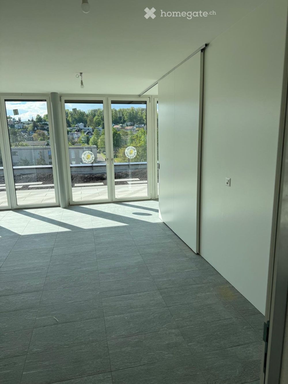 Schöne Wohnung mit grosser Dachterrasse - Bild 2