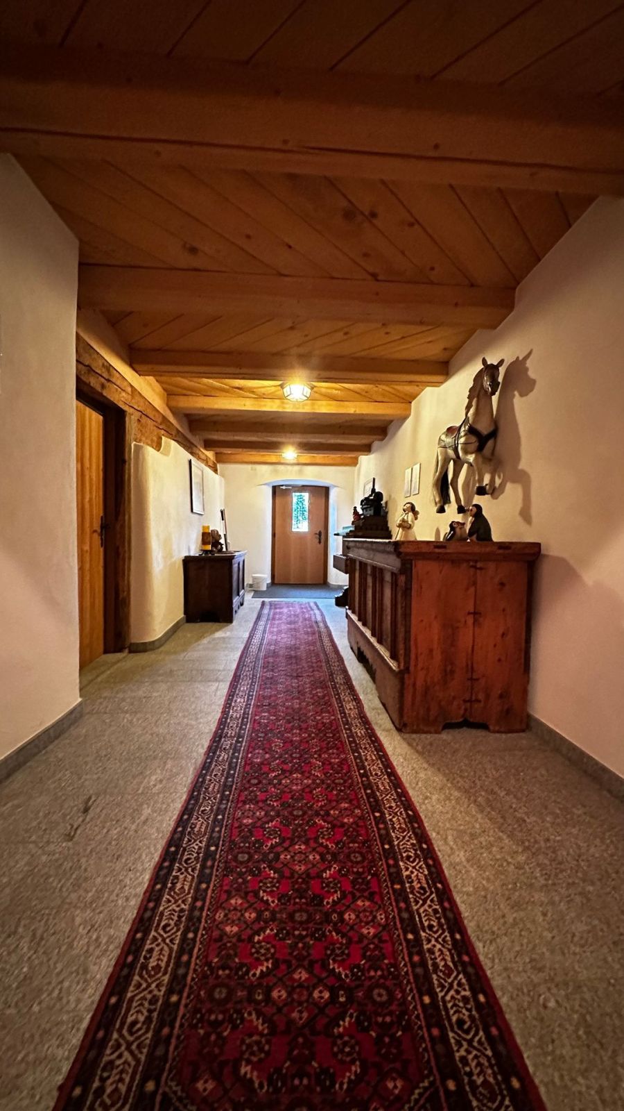 4.5-Zimmer-Wohnung an äusserst ruhiger Lage in Neuheim zu vermieten - Bild 2