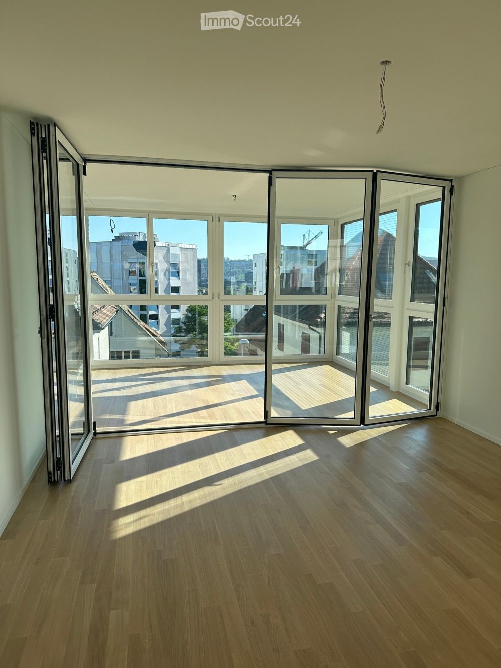 Exklusive 4.5-Zimmer-Neubauwohnung mit Lift direkt in die Wohnung - Bild 7