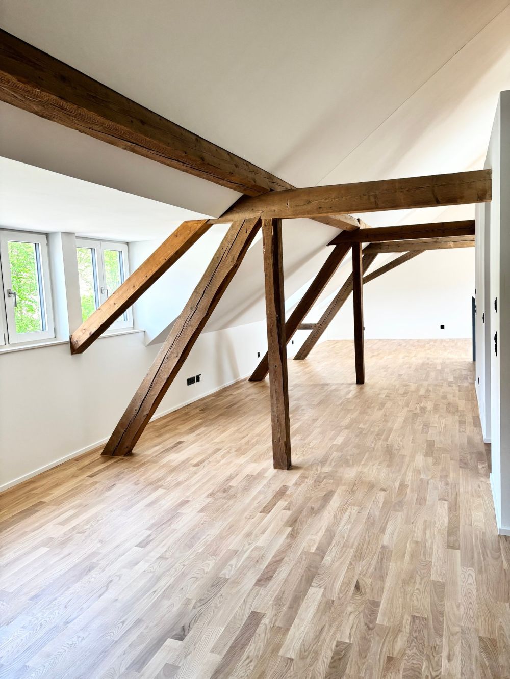 Stilvolles Neubau-Loft mit Balkon - Bild 6