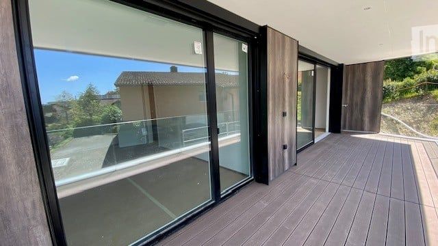 Erstvermietung: Topmoderne Wohnung im Eigentum Standard, Minergie effizient mit Solarstrom - Bild 6
