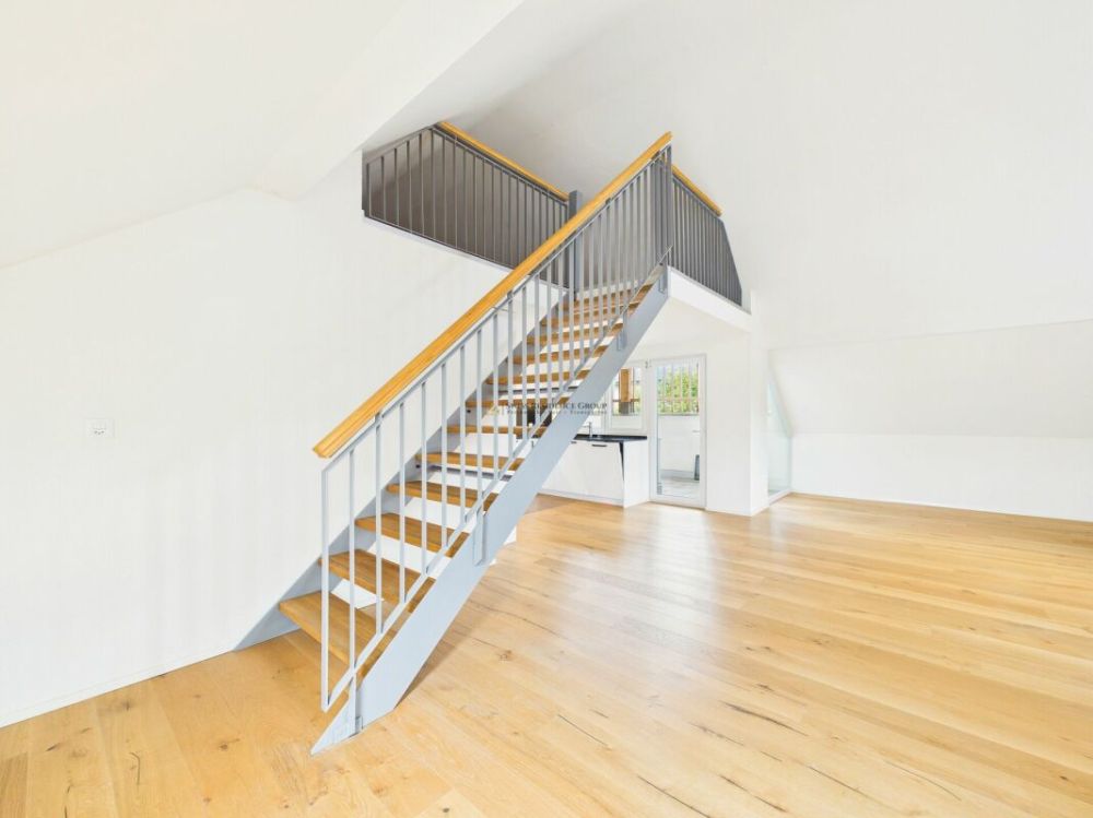 Galerie-Maisonettewohnung in Ammerswil - Grosszügigkeit, Licht und modernes Wohnen - Bild 8