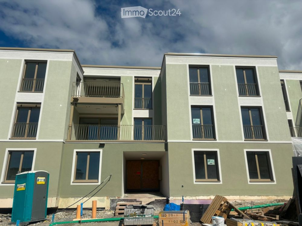 Moderne 3.5-Zimmer-Neubauwohnung mit Balkon in Männedorf - Bild 1