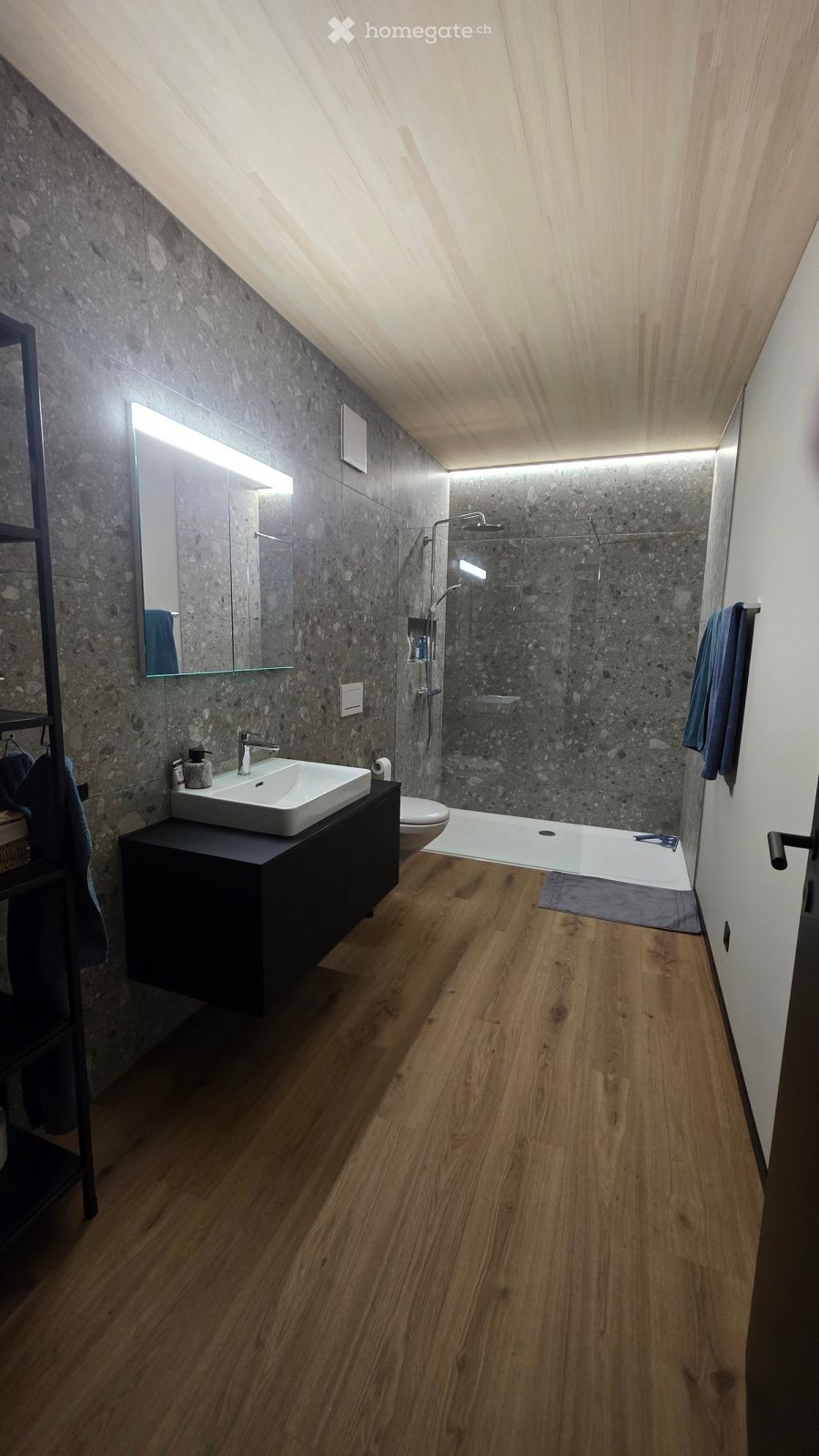 Nachmieter gesucht: Exklusive 3.5-Zimmer-Attikawohnung in Altendorf mit Traumblick auf See und Berge - Bild 5