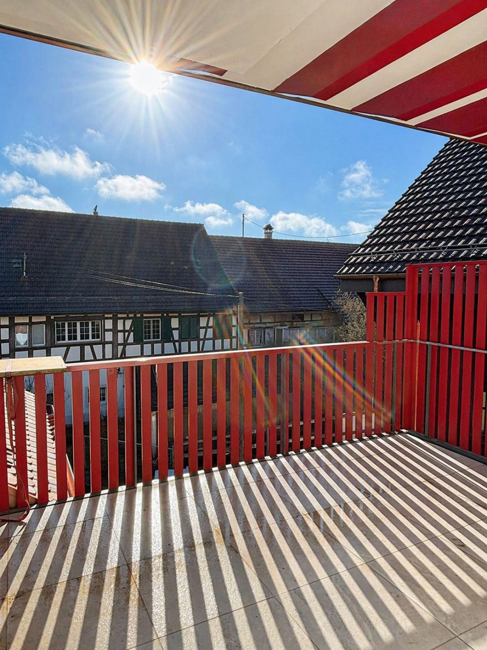 Wunderschöne Dachwohnung mit grosszügiger Terrasse und schöner Sicht - Bild 9