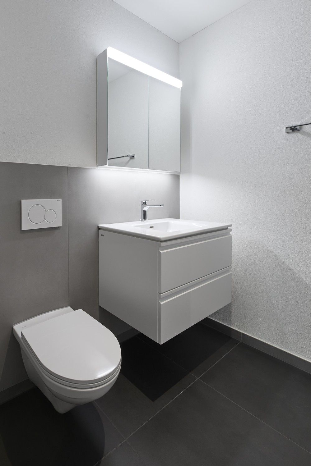 Willkommen im neuen Hotspot für urbanes Leben in Zürich-Albisrieden! - Badzimmer