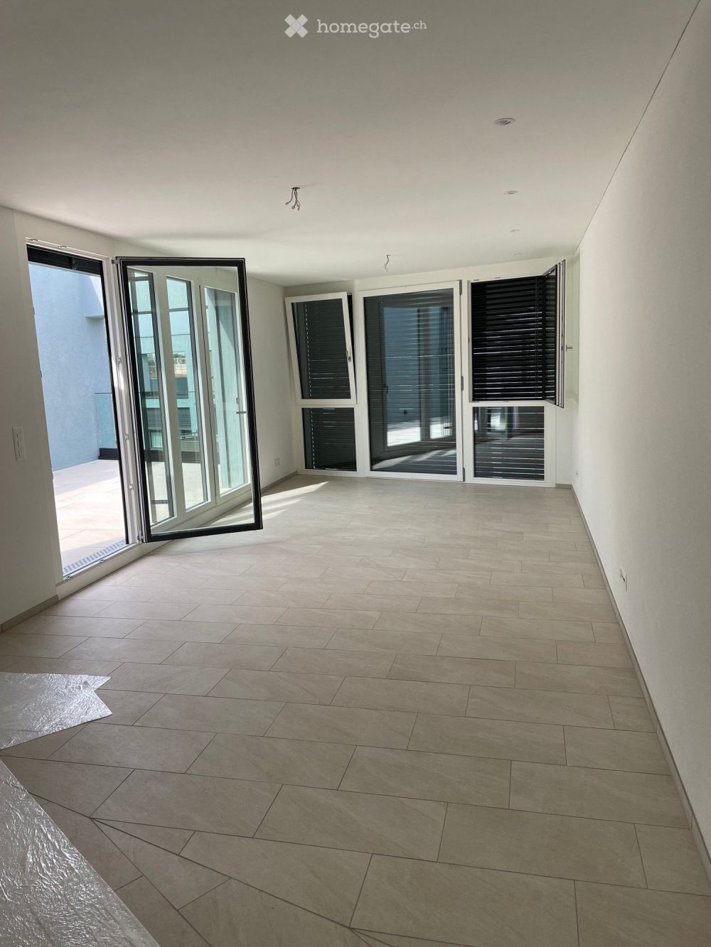 Schöne, moderne 2.5-Zimmer-Attikawohnung in Nidau - Bild 5