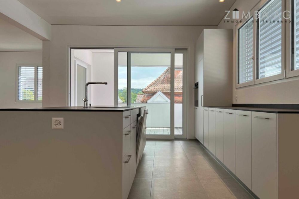 Im Thurgi-Center ganz oben: brand-neue, stylische 128 m²-Attika-Loft - Bild 4