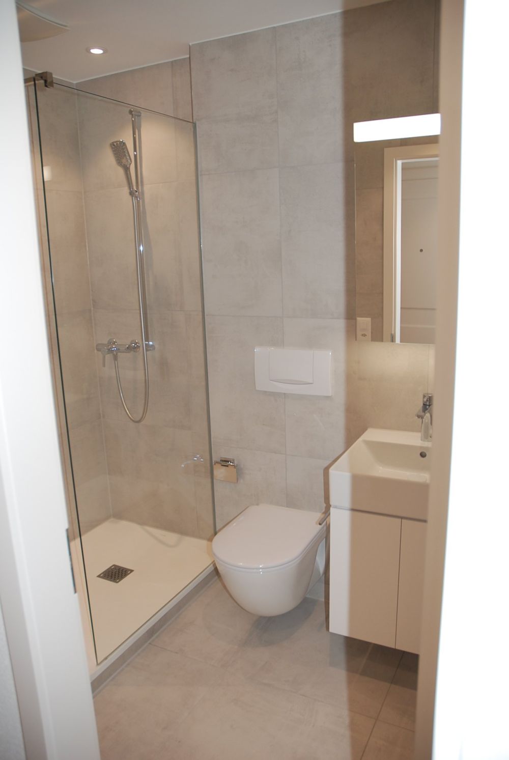 Total sanierte 2 1/2-Zimmer Altstadtwohnung - Bild 8