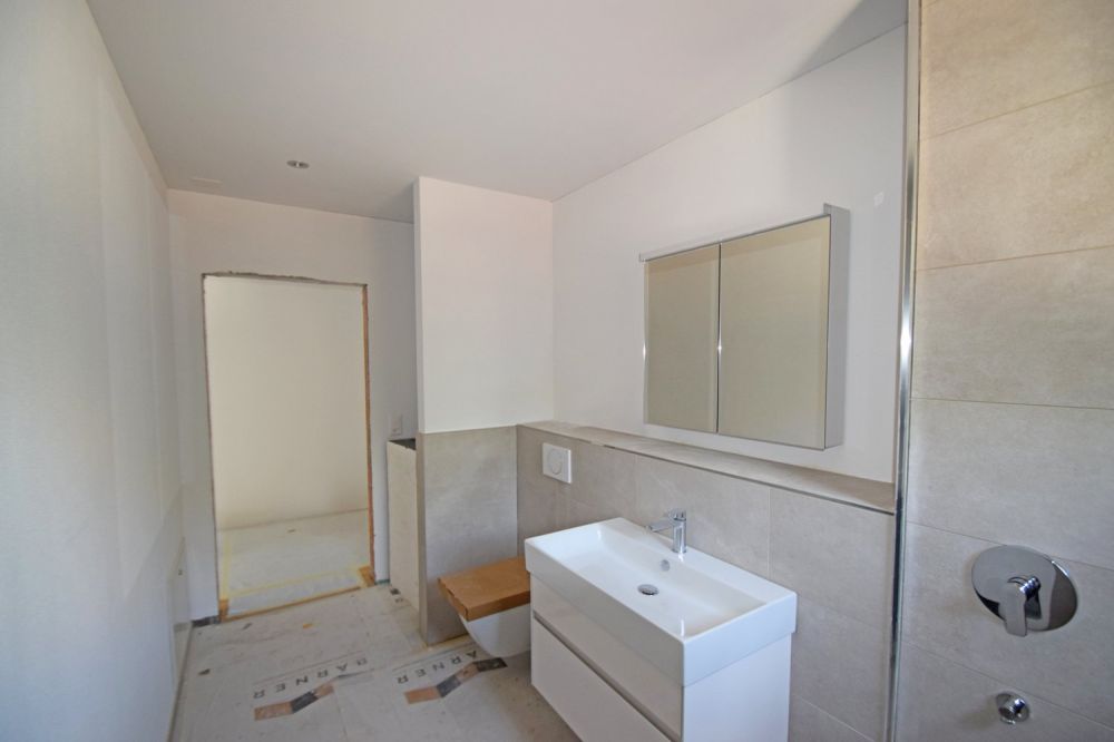 Erstbezug: Exklusive 4.5-Zimmer-Neubauwohnung mit grosser Terrasse in Kerzers - Bild 8