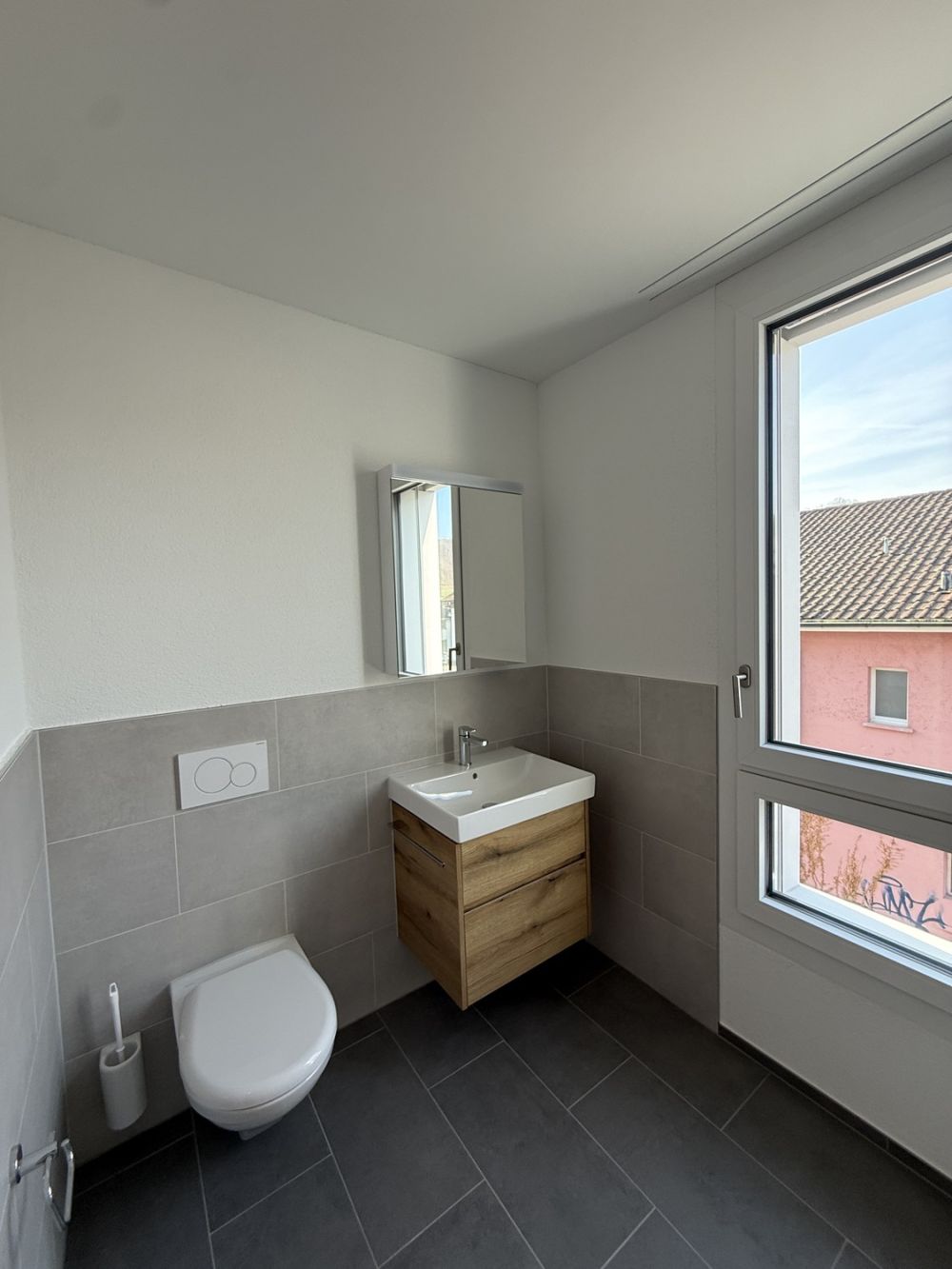 Moderne Neubauwohnung mit hochwertigem Ausbau im Zentrum von Sissach - Bild 6