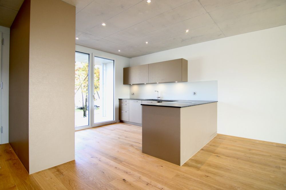 Exklusive 3.5-Zimmerwohnung an ruhiger, unverbauter Lage - Bild 2