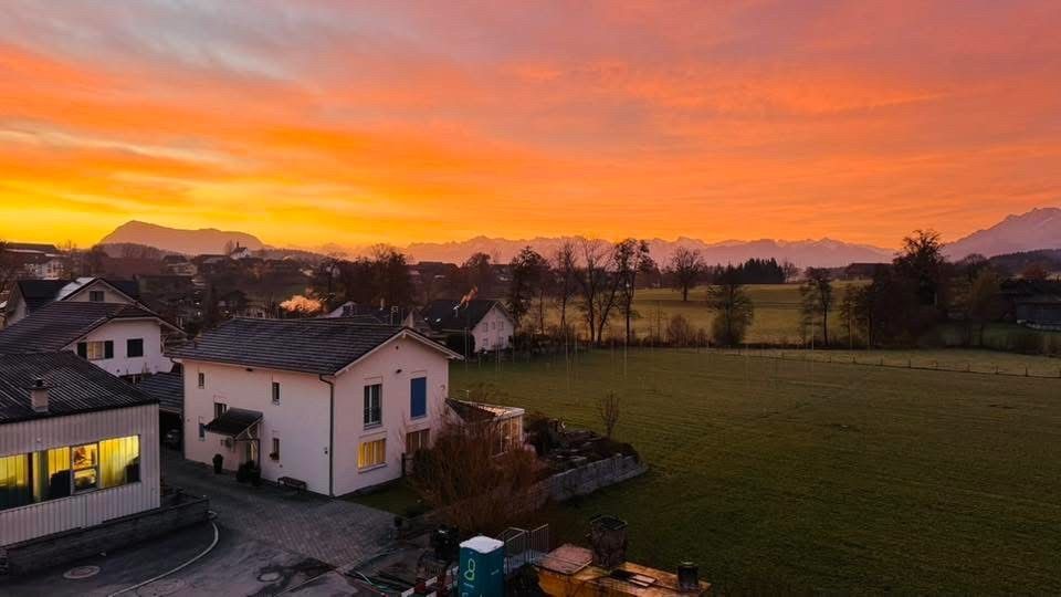 Zu vermieten per 1. November 4.5 Zimmer Wohnung in Eigentumsstandard - Bild 9