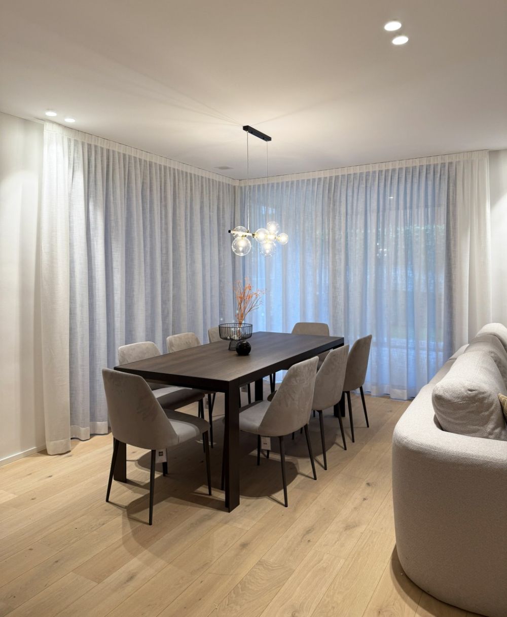 Nuovo ed Elegante 4.5 locali finemente arredato a Comano - Bild 2