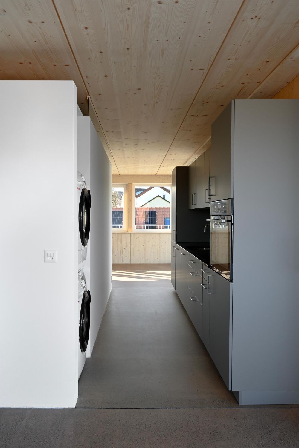 Neu erstellte 2.5-Zimmer-Loft-Attikawohnung in Ostermundigen - Bild 4
