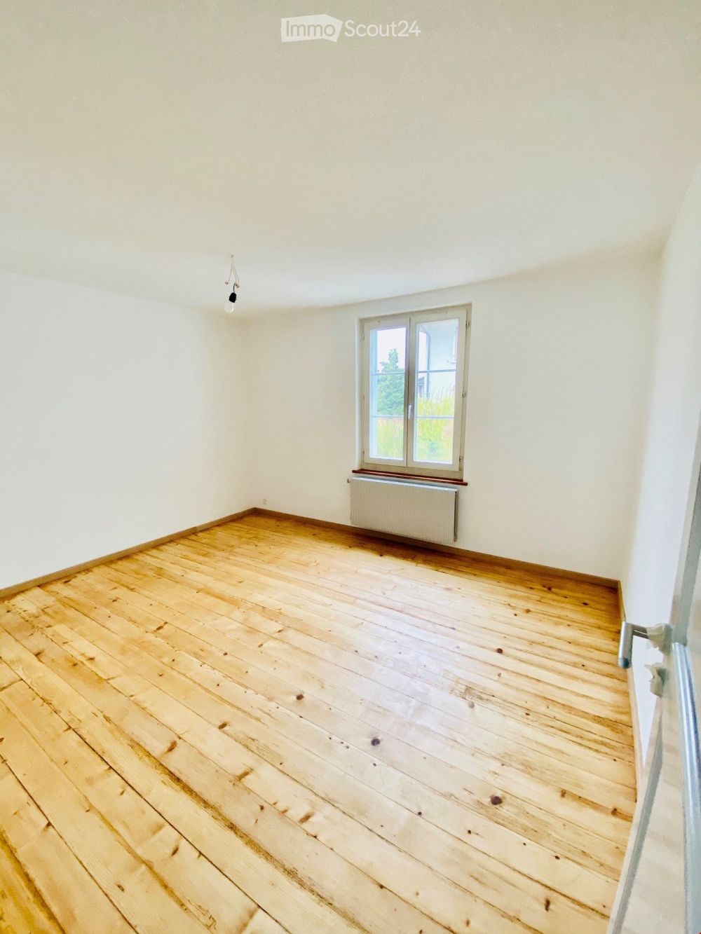 Exklusives Wohnen mit hoher Privatsphäre in 2 Familienhaus - Bild 5