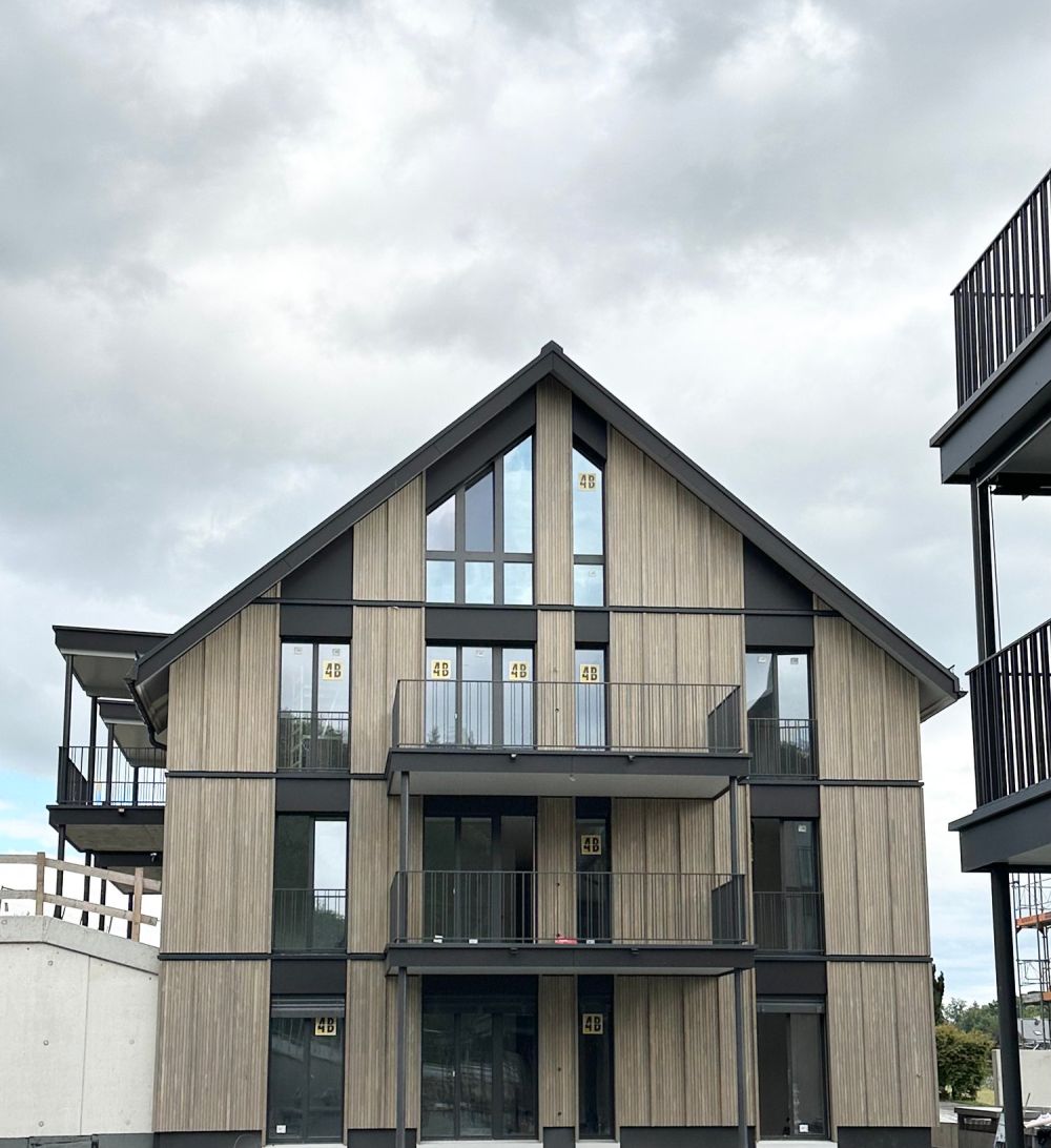 Exklusive Erstvermietung 4,5+ Zimmer-Wohnung im Eigentumsstandard - Bild 3