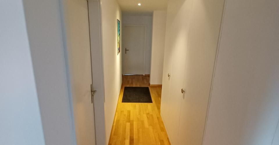 Au cœur de Fribourg, cadre verdoyant et calme - Appartement - image - 5