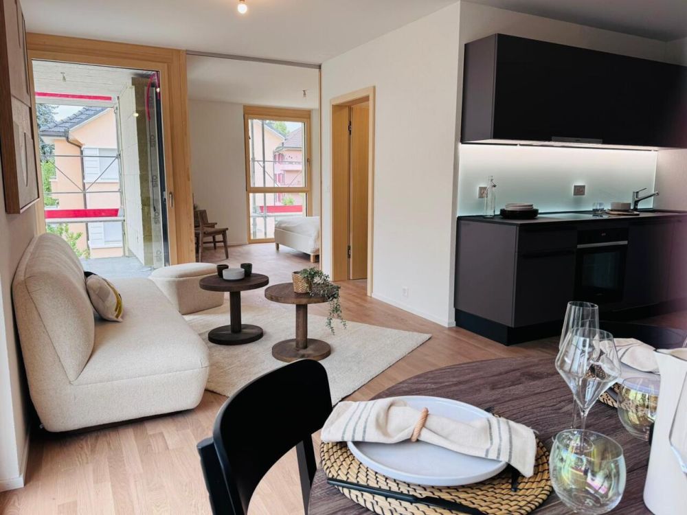 NEUBAUPROJEKT BLYSS - CHARMANTE MÖBLIERTE 2.5-ZIMMERWOHNUNG - Bild 1