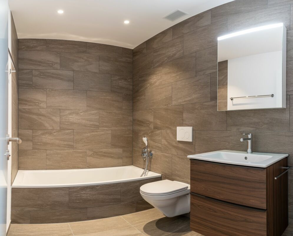 Neuwertige 4½ Zimmer-Gartenwohnung an hervorragender Lage - Bild 7