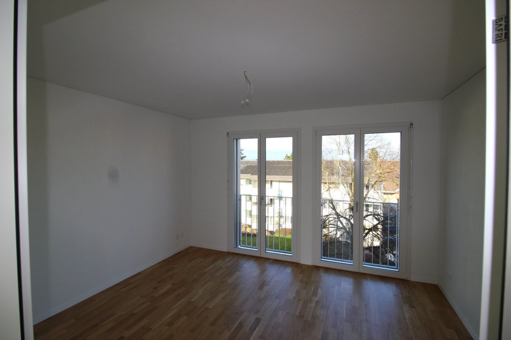 Erstbezug! Moderne 3.5-Zimmer-Attika-Wohnung – ab 01.10.2026 verfügbar - Bild 11