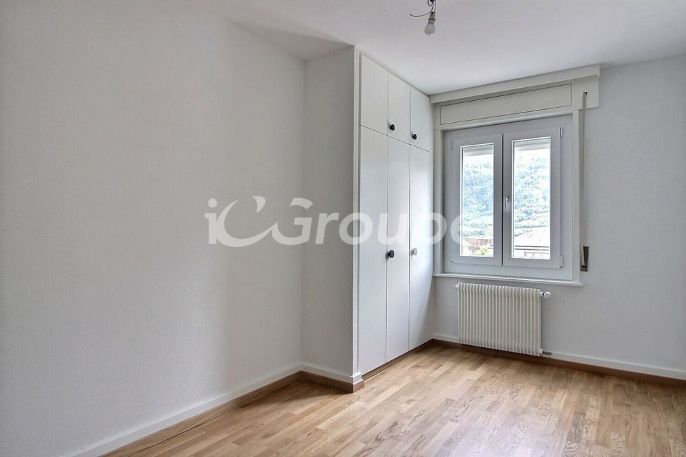 Bel appartement de 3 pièces rénové en location à Sion - Bild 4