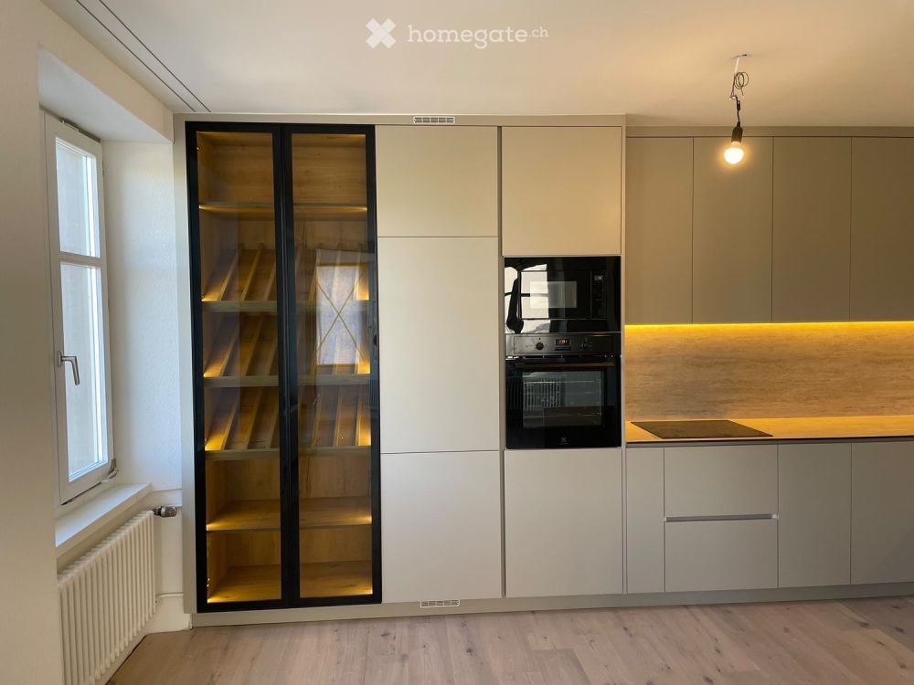 Kernsanierte Wohnung / modern, hell, - Bild 2