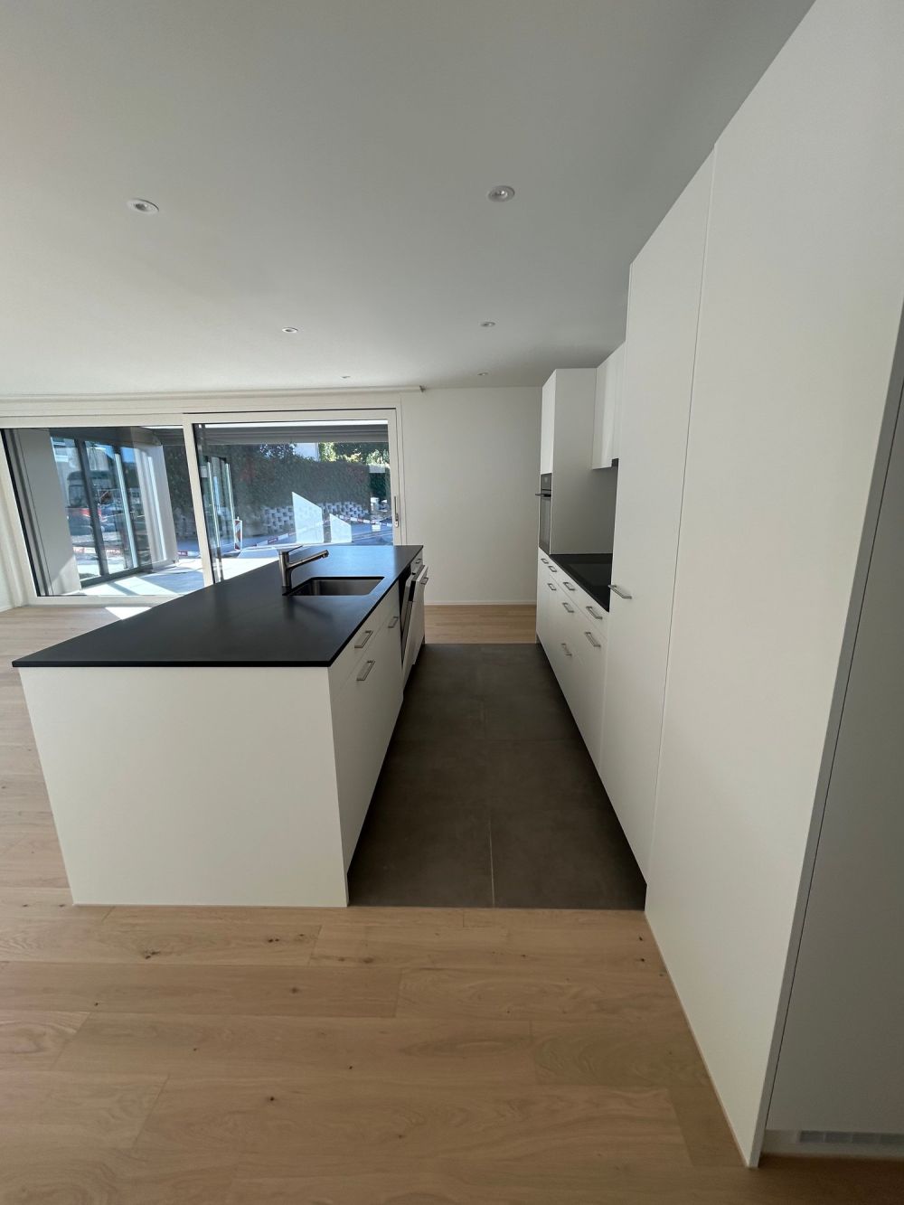 Wunderschöne 2.5-Zimmerwohnung direkt beim Bahnhof Wichtrach - Bild 9