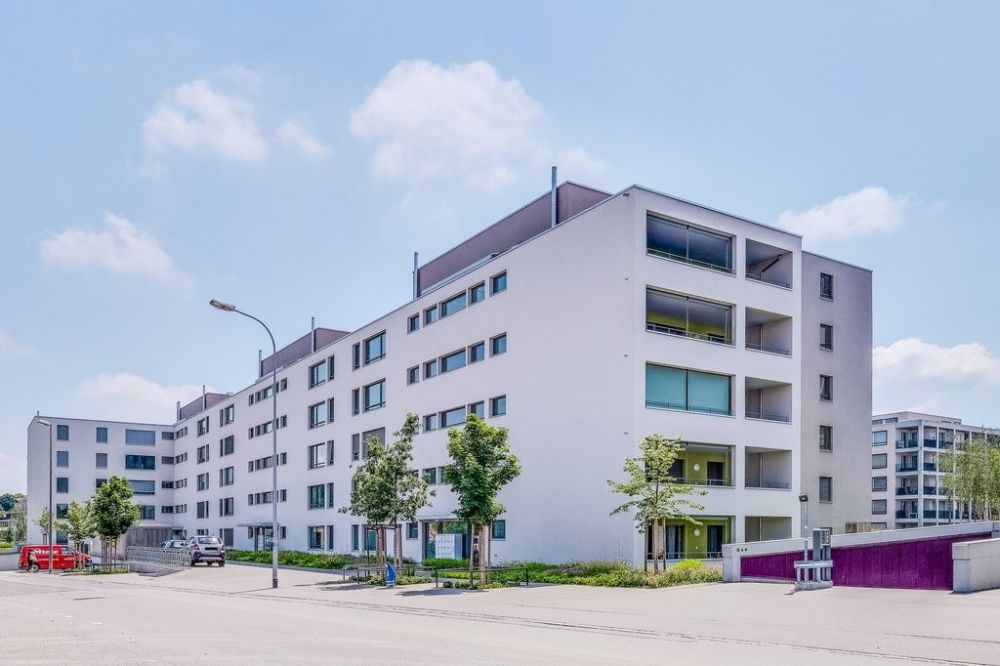 Schöne Neubauwohnung in Lenzburg - Fassade vorne