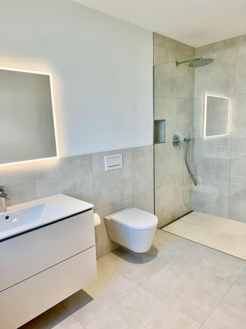 Moderne 3.5-Zimmer-Wohnung mit Balkon in Binningen - Bild 4