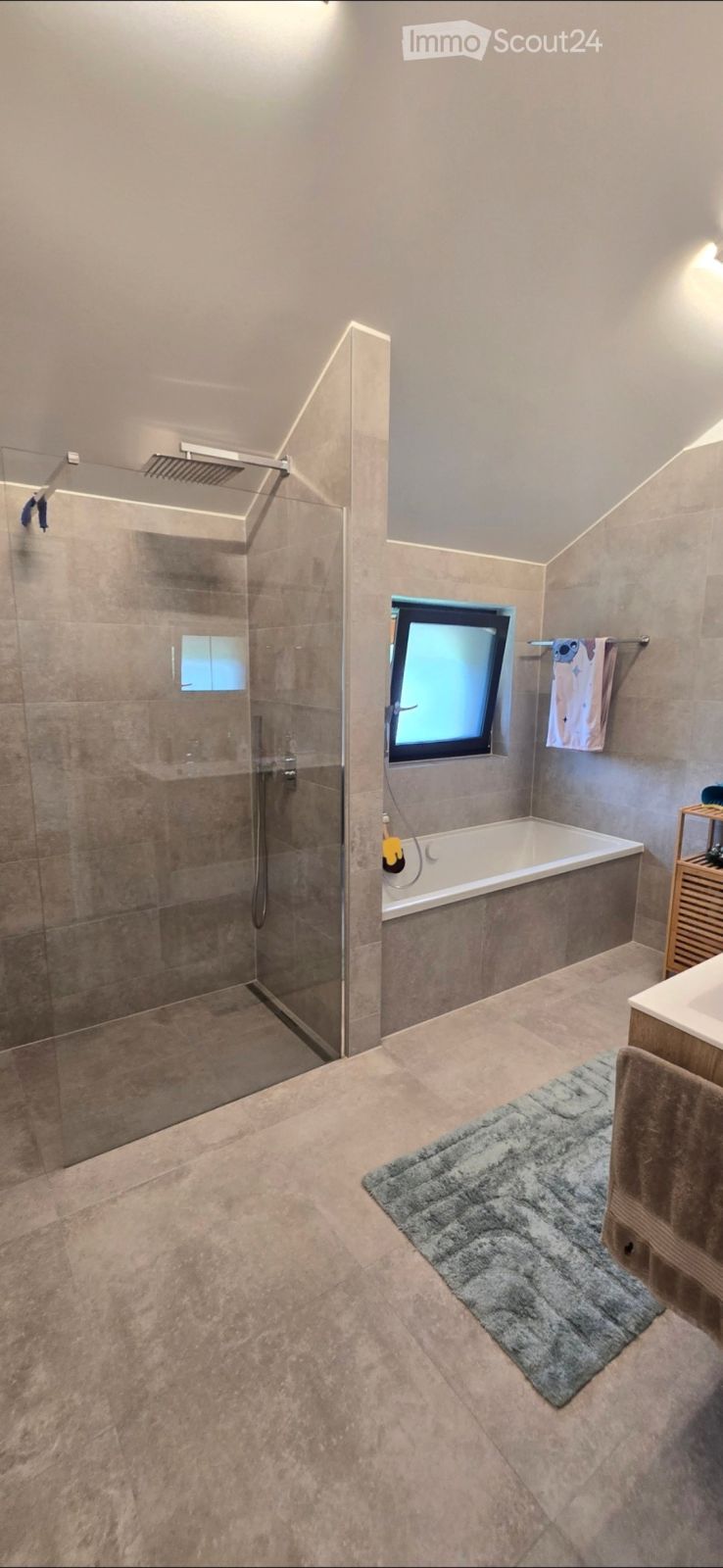 Magnifique villa contemporaine de 5,5 pièces avec jardin et vue sur le Moléson – Morlon - Bild 4