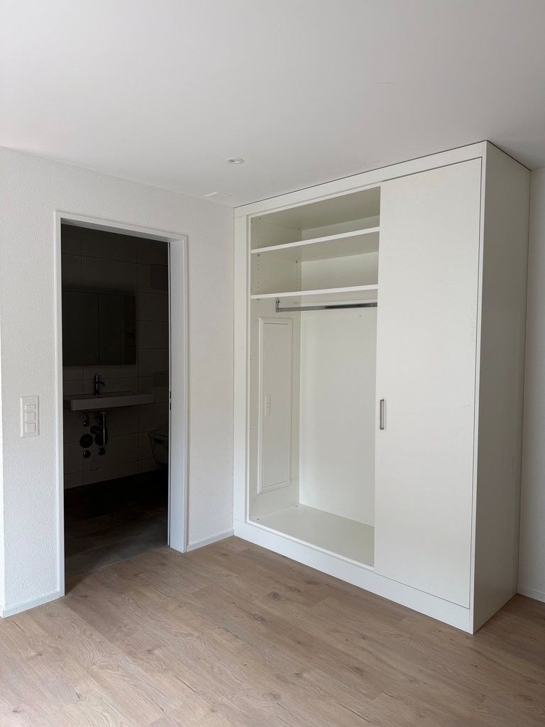 ERSTVERMIETUNG - exklusive Attikawohnung mit 3 Terrassen - Eingangsbereich mit Garderobe