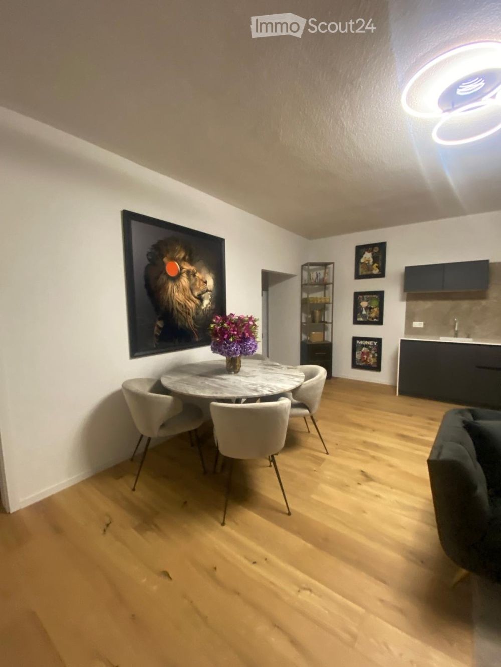 Möblierte 2.5-Zimmer-Wohnung im Erdgeschoss in Schüpfen - Bild 3