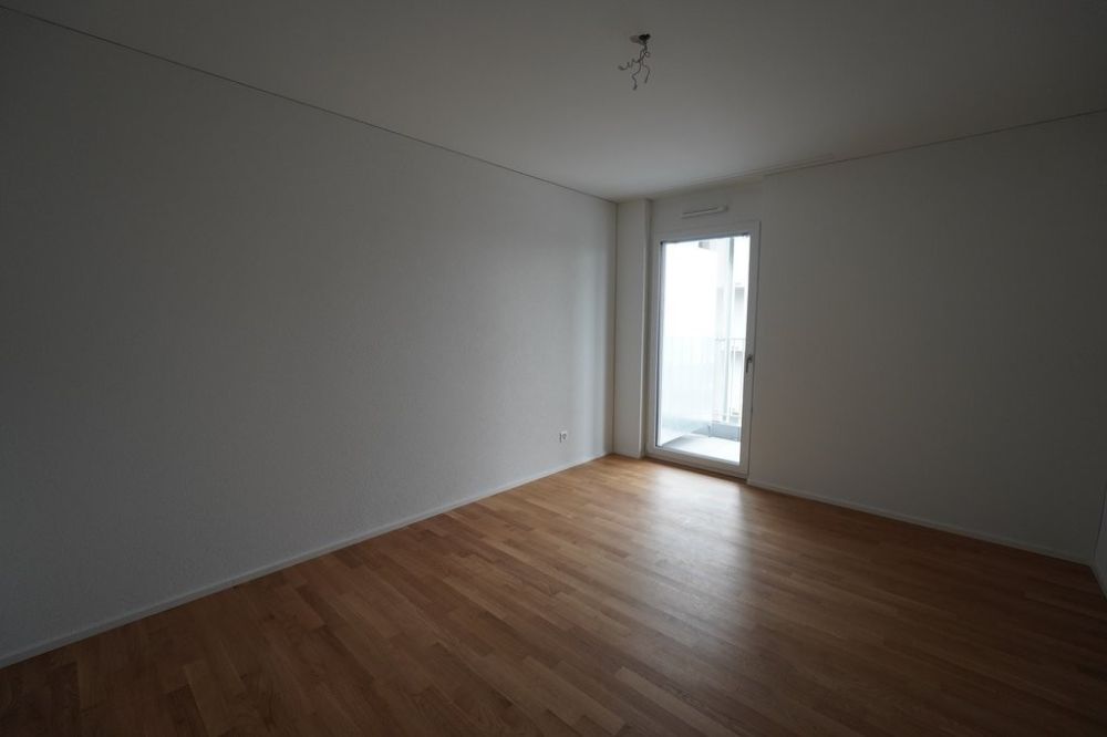 ERSTVERMIETUNG - modern und urban - 3.5-Zi.-Wohnung - DSC00421.JPG