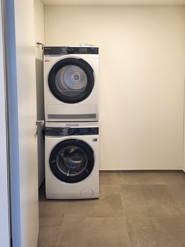 Moderne 3.5-Zimmer-Neubauwohnung mit Balkon in Gommiswald - Bild 5