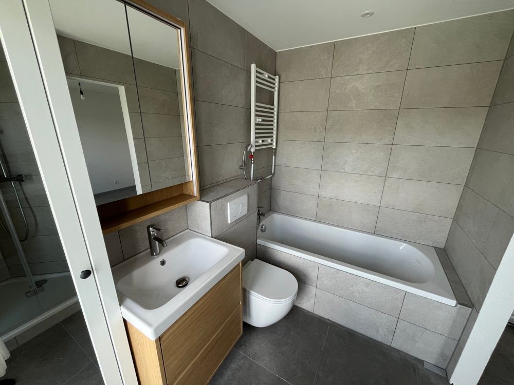 Erstbezug nach Totalsanierung – moderne 2.5-Zimmer-Attikawohnung mit 2 grossen Terrassen in Olten - Bild 6