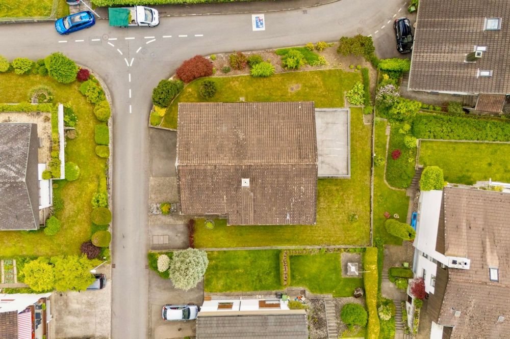 Exklusive 5.5-Zimmer-Wohnung mit Panoramasicht – renoviert, nahe Bahnhof - Bild 2