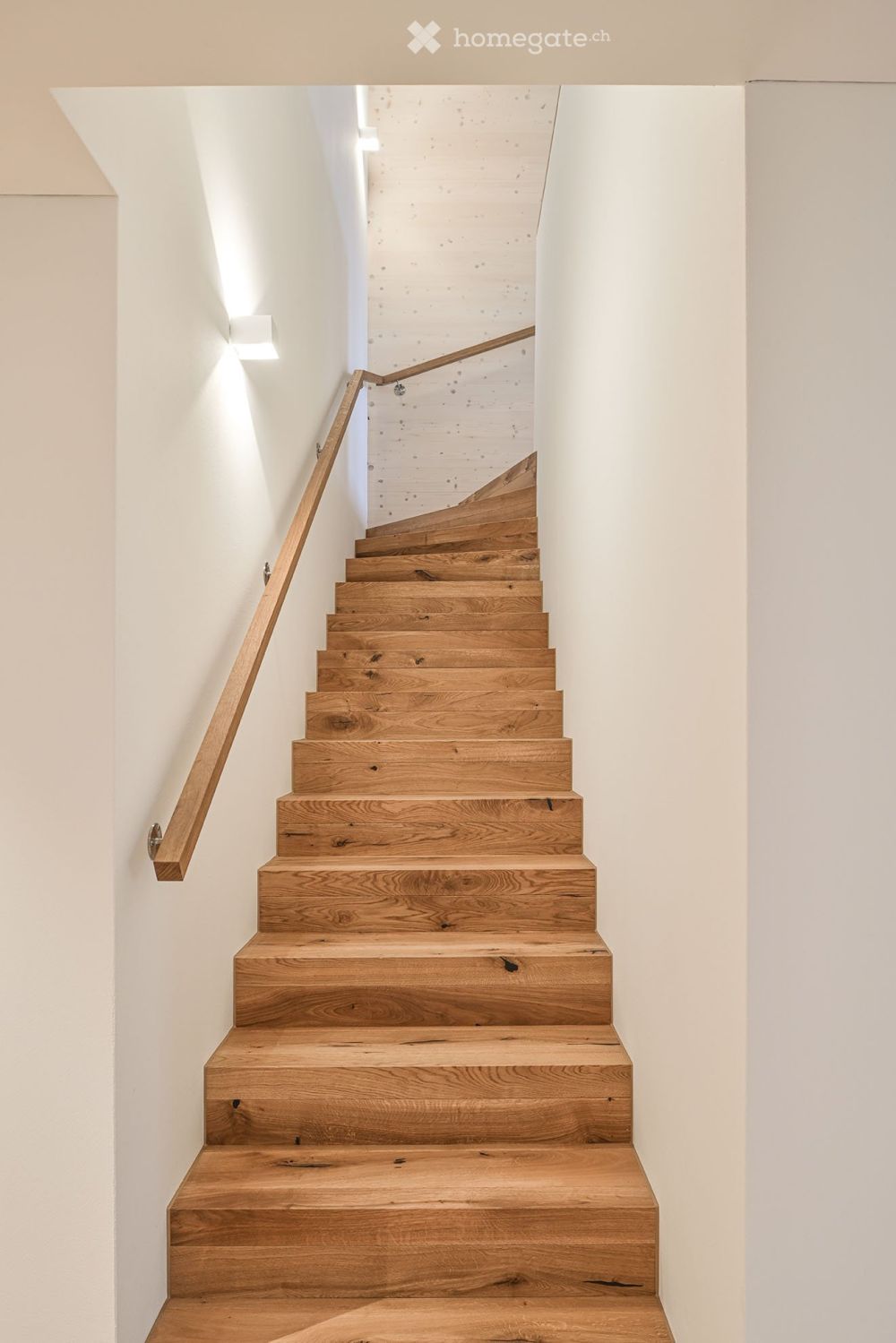 Moderne 5-Zimmer-Maisonette-Wohnung in ruhiger Lage - Bild 3