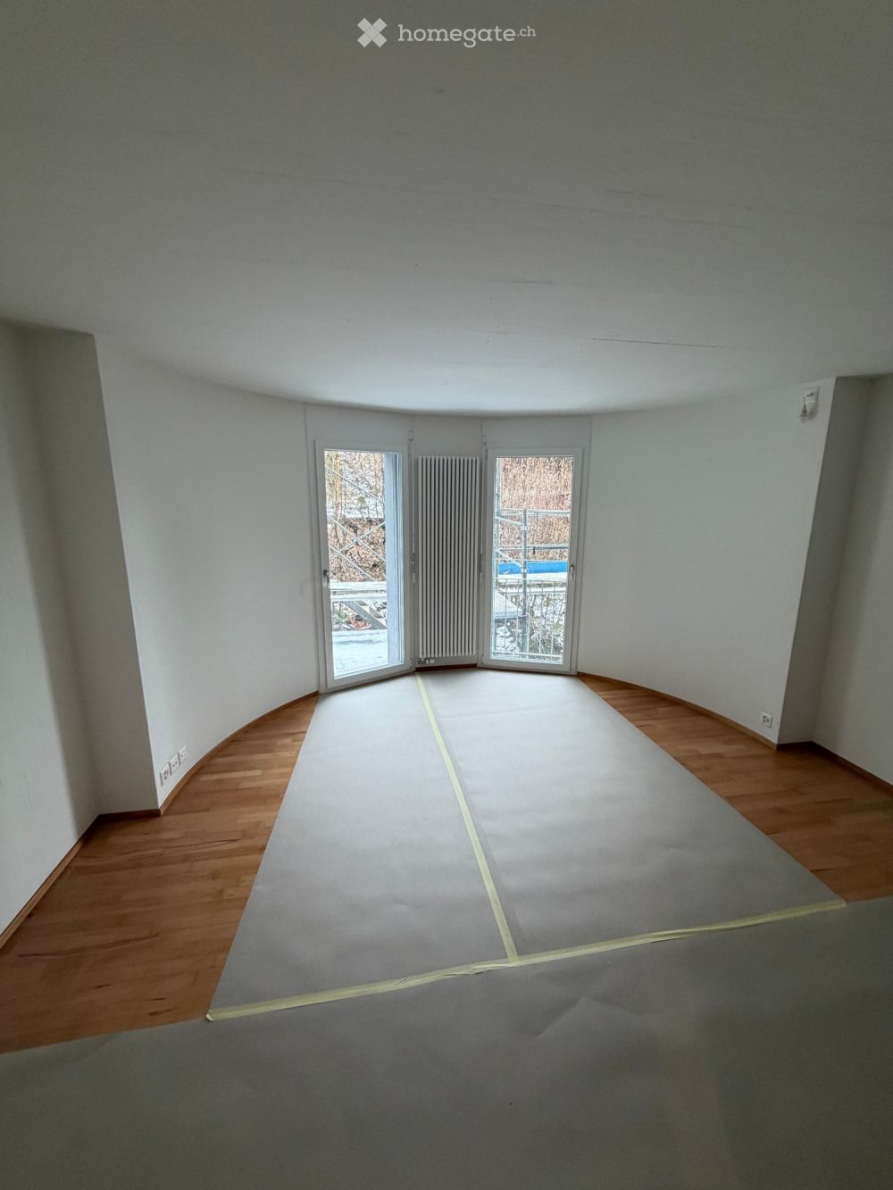 Charmante 2.5-Zimmer Maisonettewohnung mit Balkon an zentraler Lage in Hinwil - Bild 6