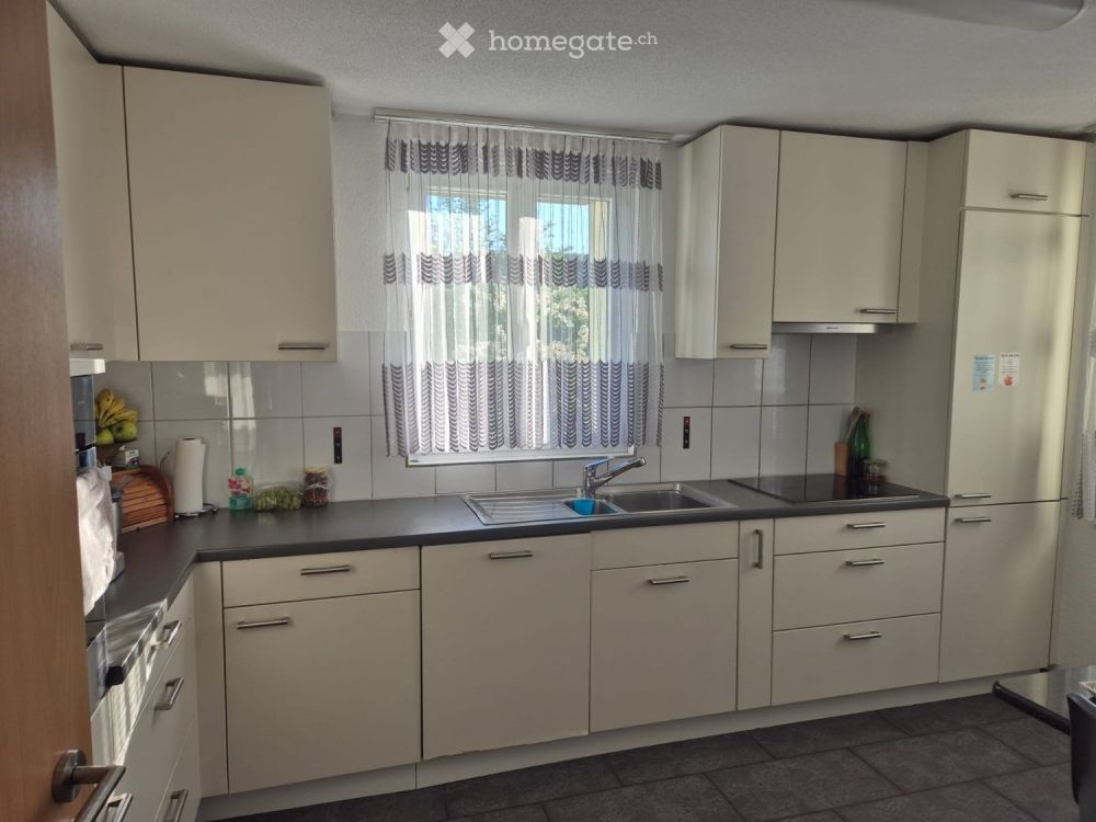 6.5-Zimmer-EFH mit Garten & 4 Aussenparkplätzen - Bild 4