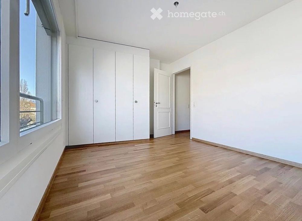 Magnifique appartement de 4 pièces avec balcon à Genève - Bild 2